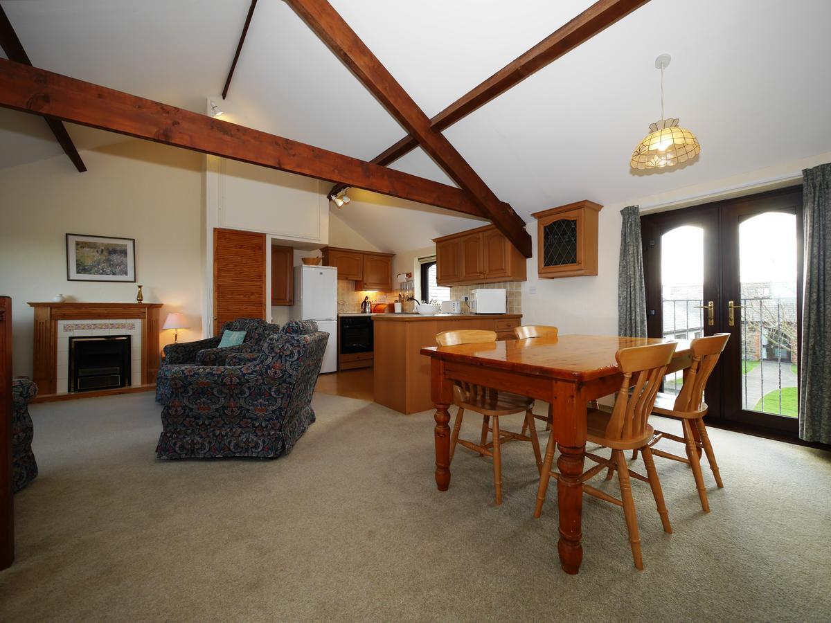 Kennacott Court Holiday Cottages 뷰드 외부 사진