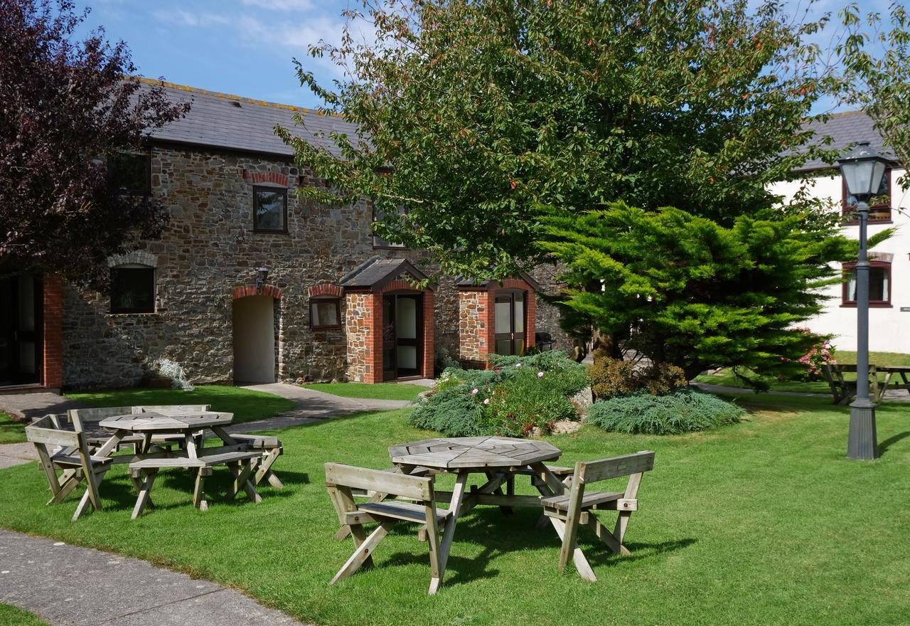 Kennacott Court Holiday Cottages 뷰드 외부 사진