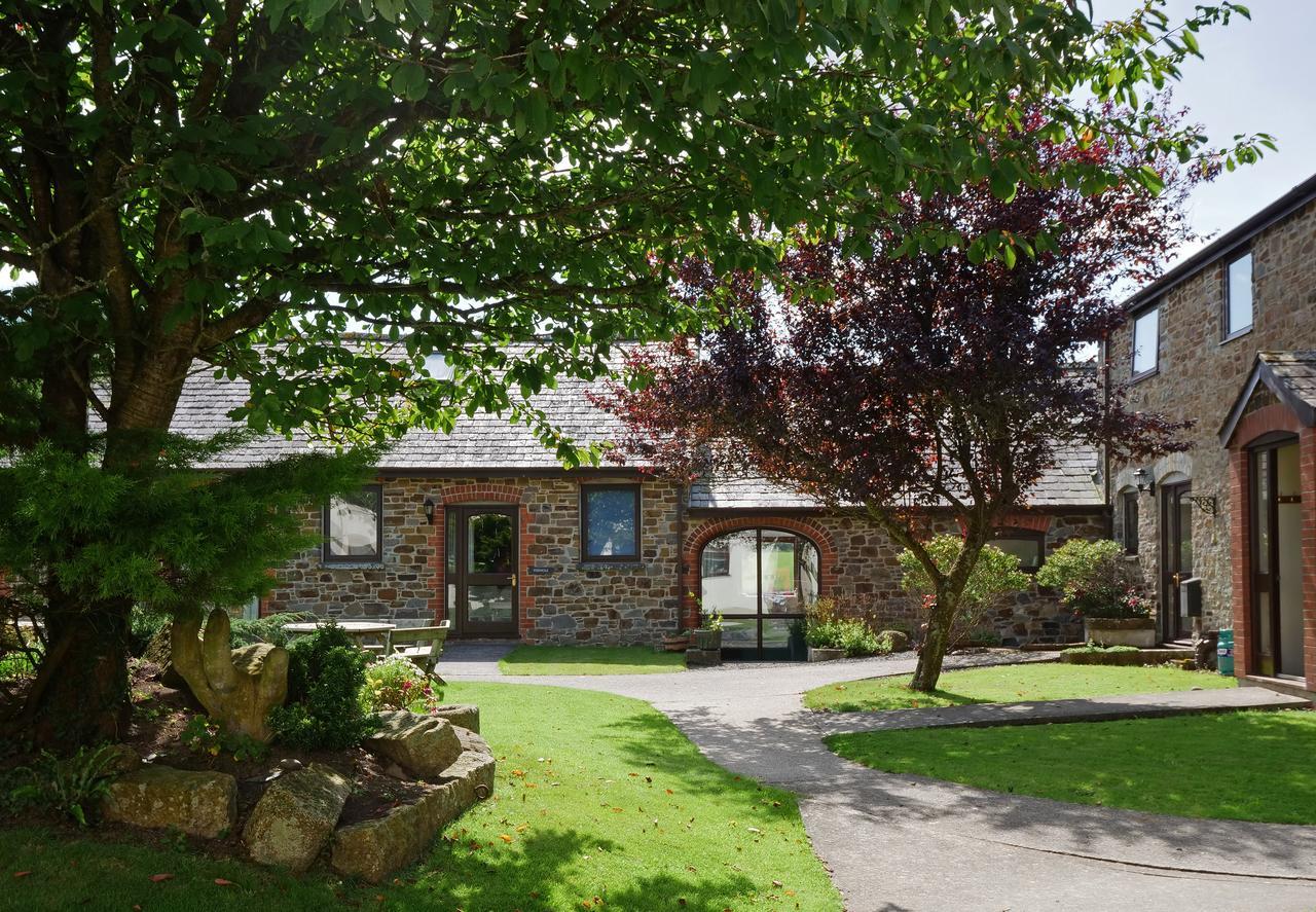 Kennacott Court Holiday Cottages 뷰드 외부 사진